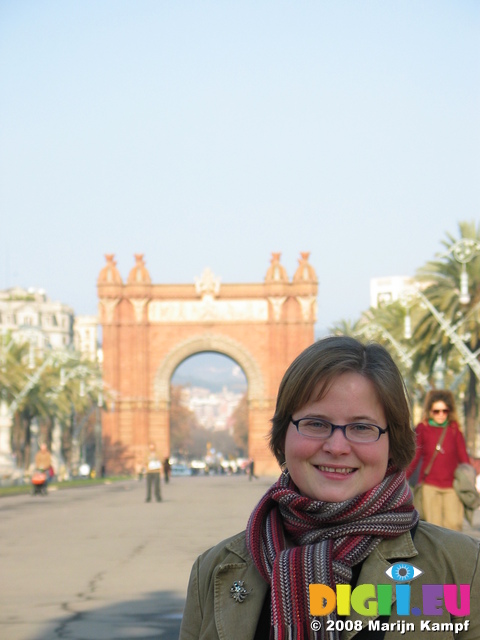 20690 Jenni at Arc de Triomphe